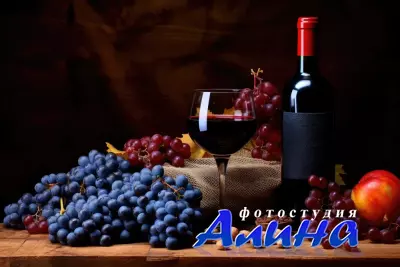 Вино и виноград - Векторный клипарт